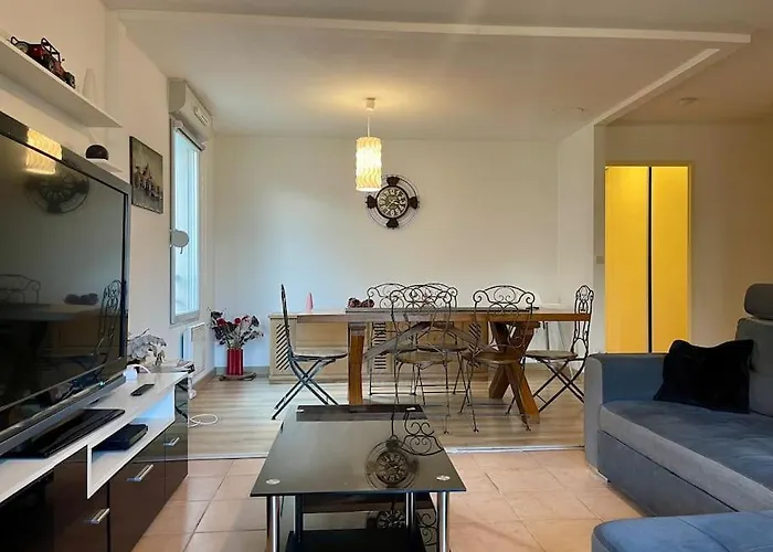 L\'Appartement Michelet - Parking Prive Et Gratuit - 2Km Cite Medievale