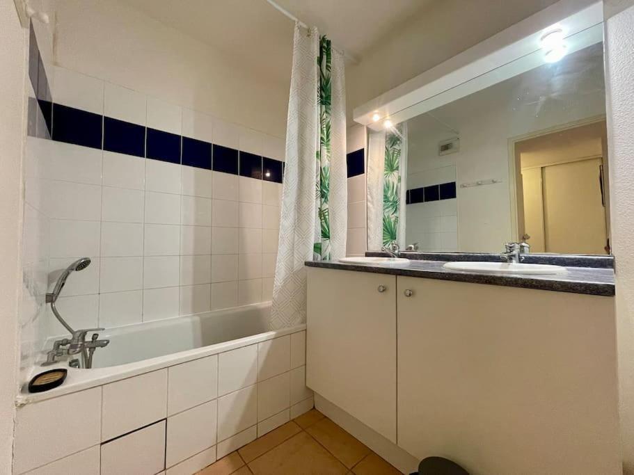 Michelet - Parking Prive Et Gratuit - 2km Cite Medievale Apartment *
