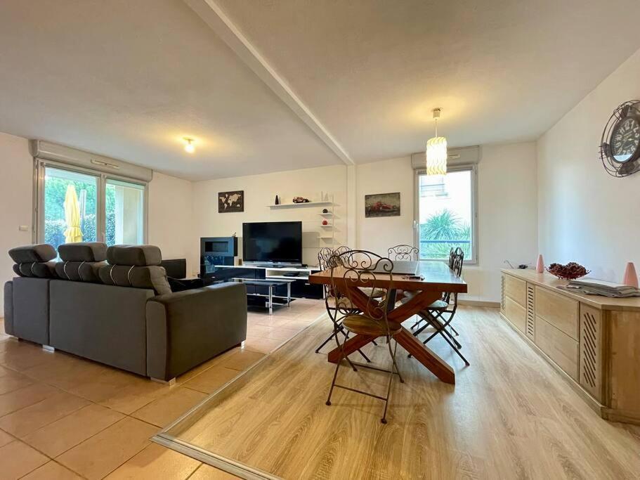 Michelet - Parking Prive Et Gratuit - 2km Cite Medievale Carcassonne